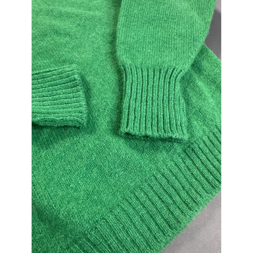 Lands' End Green Wool Sweater Made in Scotland Vintage 90s Crewneck Size 6 8 M